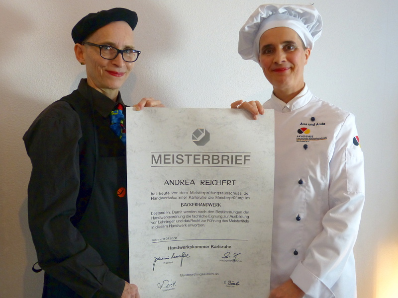 ANA & ANDA mit dem Meisterbrief-Schmuckblatt